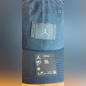 Gorgeous Jordan Flight Cap!!!
Adjustable
